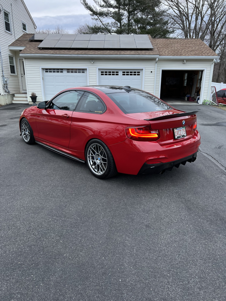 235i rear end